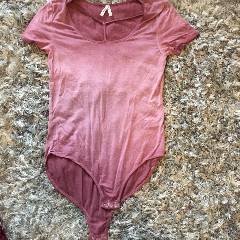 MUDD BODYSUIT SIZE L
